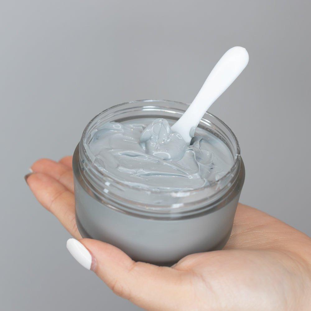 Gillian Cosmetics Instant Renew Amazon Clay Mask  100ml
